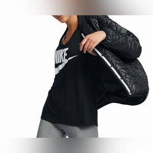 Nike Sportswear quilted jacket black women’s Nwt Size XS Original price $140